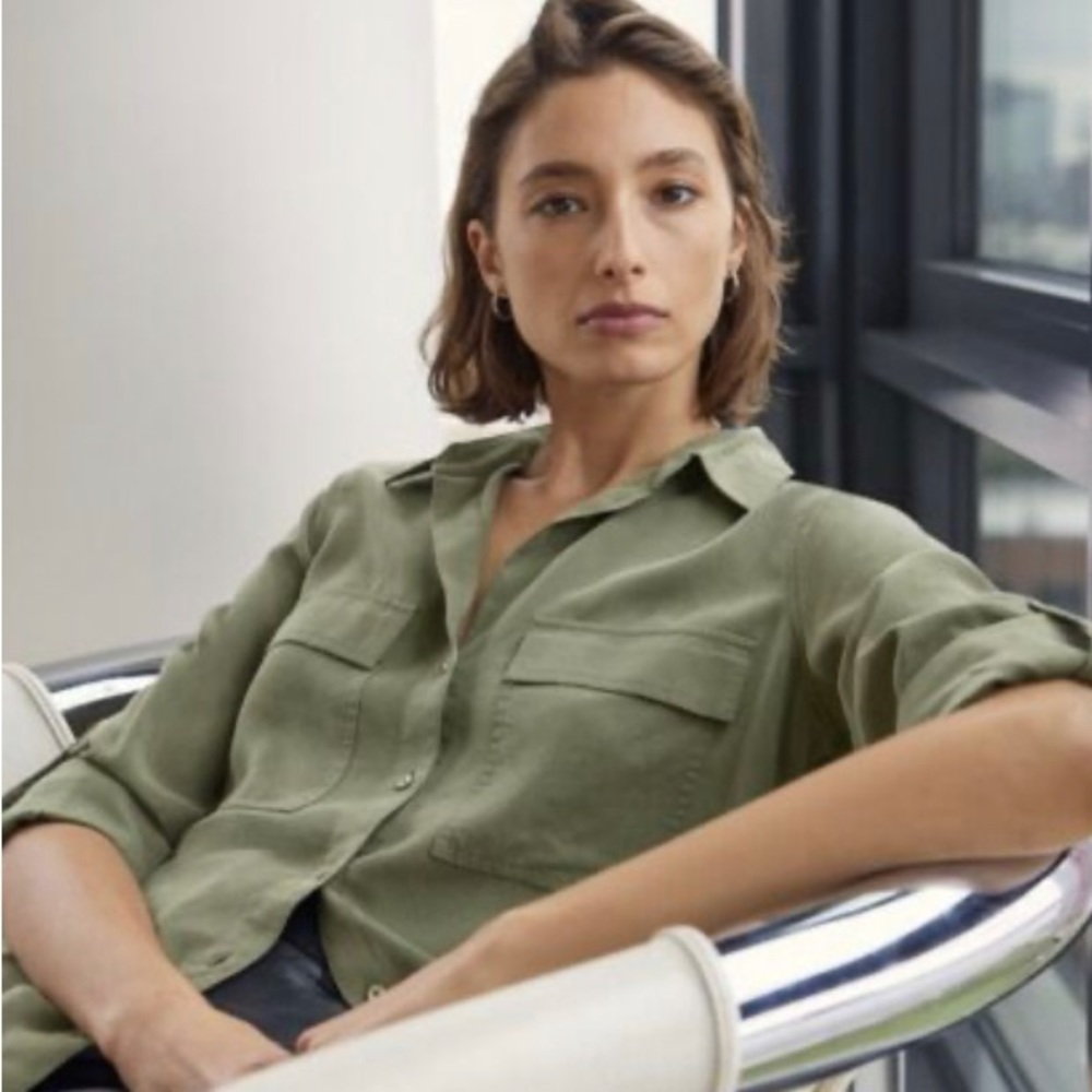 Aritzia⭐️Babaton Utility button down